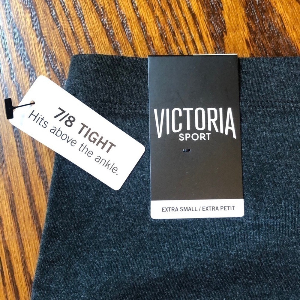 Victoria’s Secret Ankle Length Sport Leggings Size XS - Picture 4 of 6